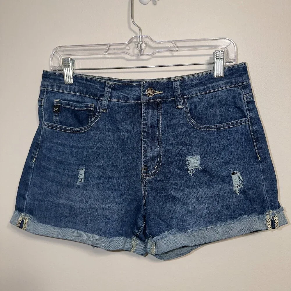 KanCan Distressed Denim Shorts Cuffed Hem Mid Rise Size 9/28